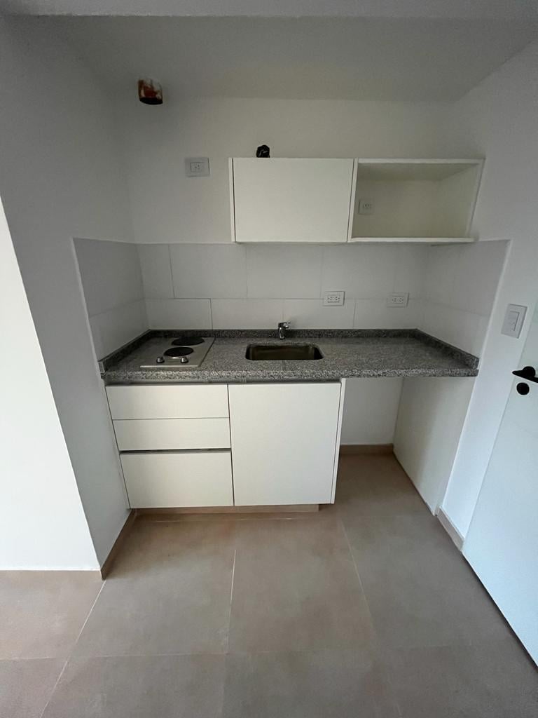 Foto de Departamento monoambiente a la venta en el centro de Ituzaingo, imagen 4