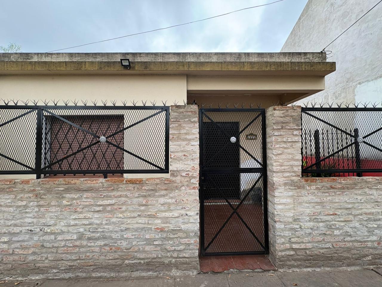 Foto de Casa dos ambientes en venta en Ituzaingo, imagen 5