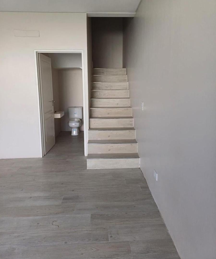 Foto de PH 4 ambientes en Condominio a la venta en Castelar Sur, imagen 4