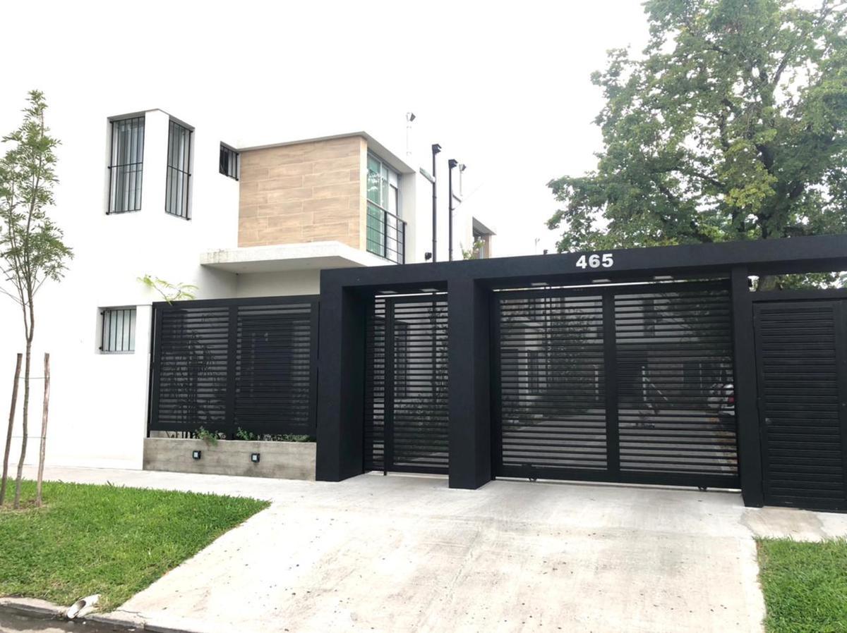 Foto de Casa 4 ambientes en alquiler en condominio en Ituzaingó, imagen 1