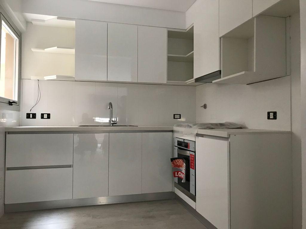 Semipiso 3 Amb. - 78 m² - Dorm. en Suite Baño y Vestidor Lav. - 2do. Baño - Cochera Cubierta. 4