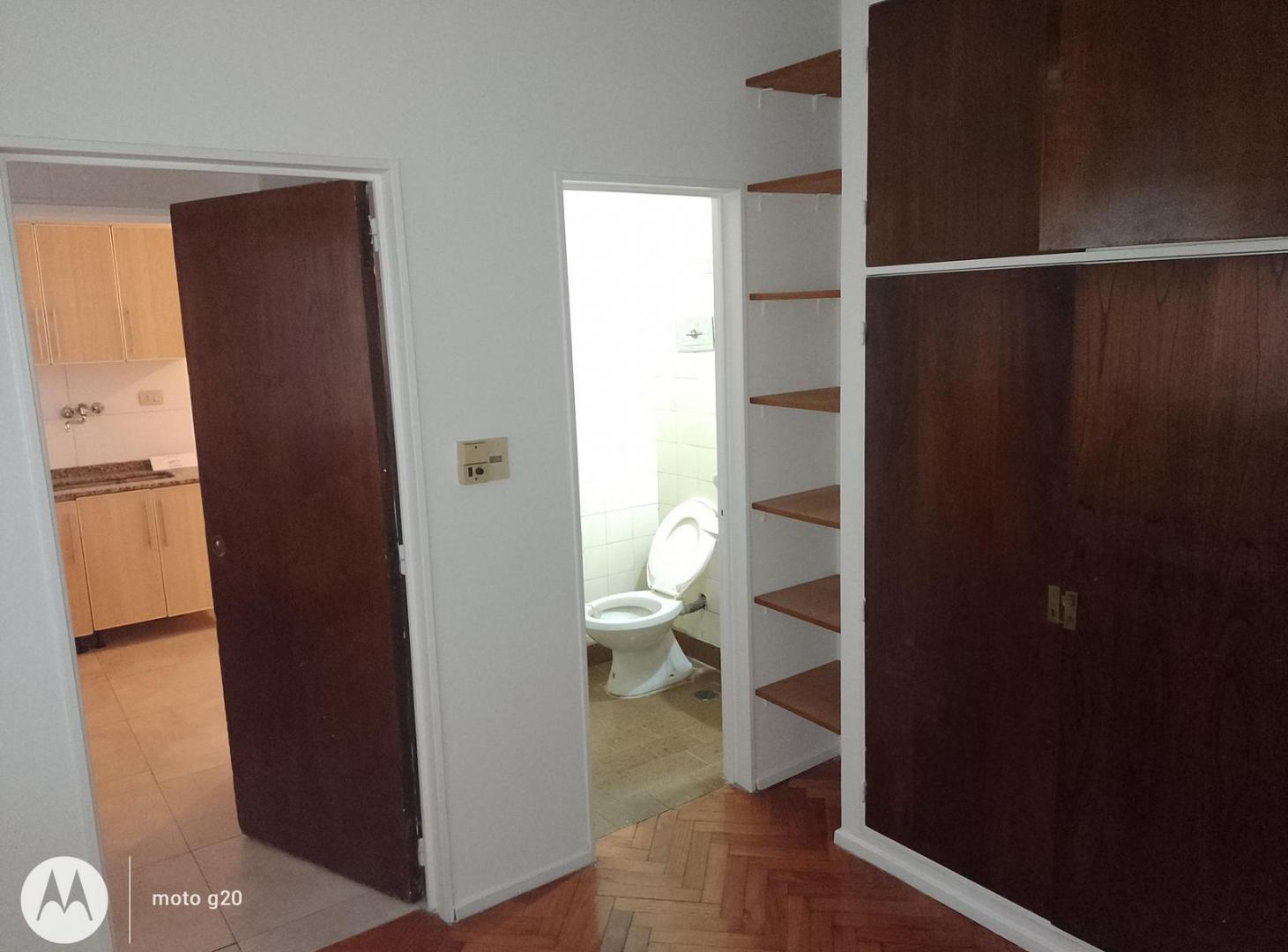Foto de Departamento en Alquiler | 4amb | Dependencia | Cochera | Baulera |, imagen 3