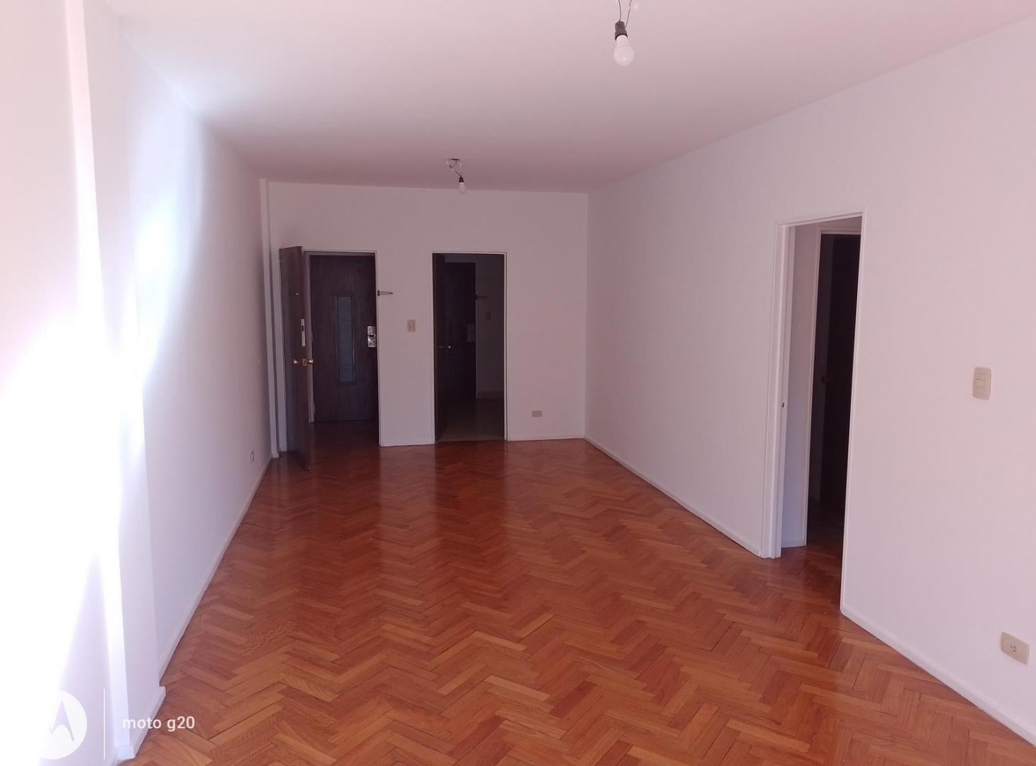 Foto de Departamento en Alquiler | 4amb | Dependencia | Cochera | Baulera |, imagen 4