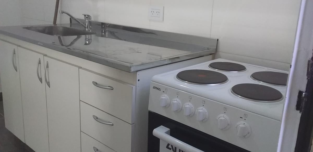 Foto de Alquiler - Departamento de 2 Amb. 34m2 Patio - PB - Todo Eléctrico, imagen 3