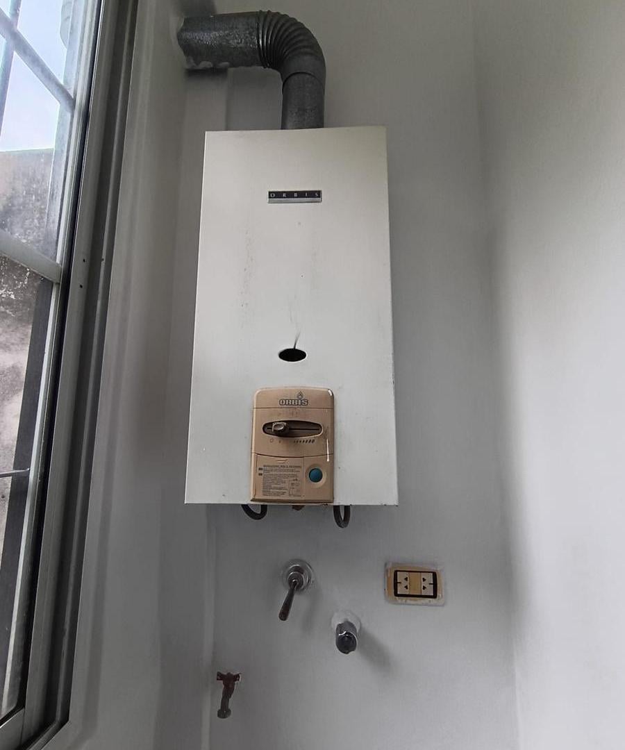 Foto de Departamento en ALQUILER - 1er Piso por escalera (44m2) / Zapiola 2257, imagen 2