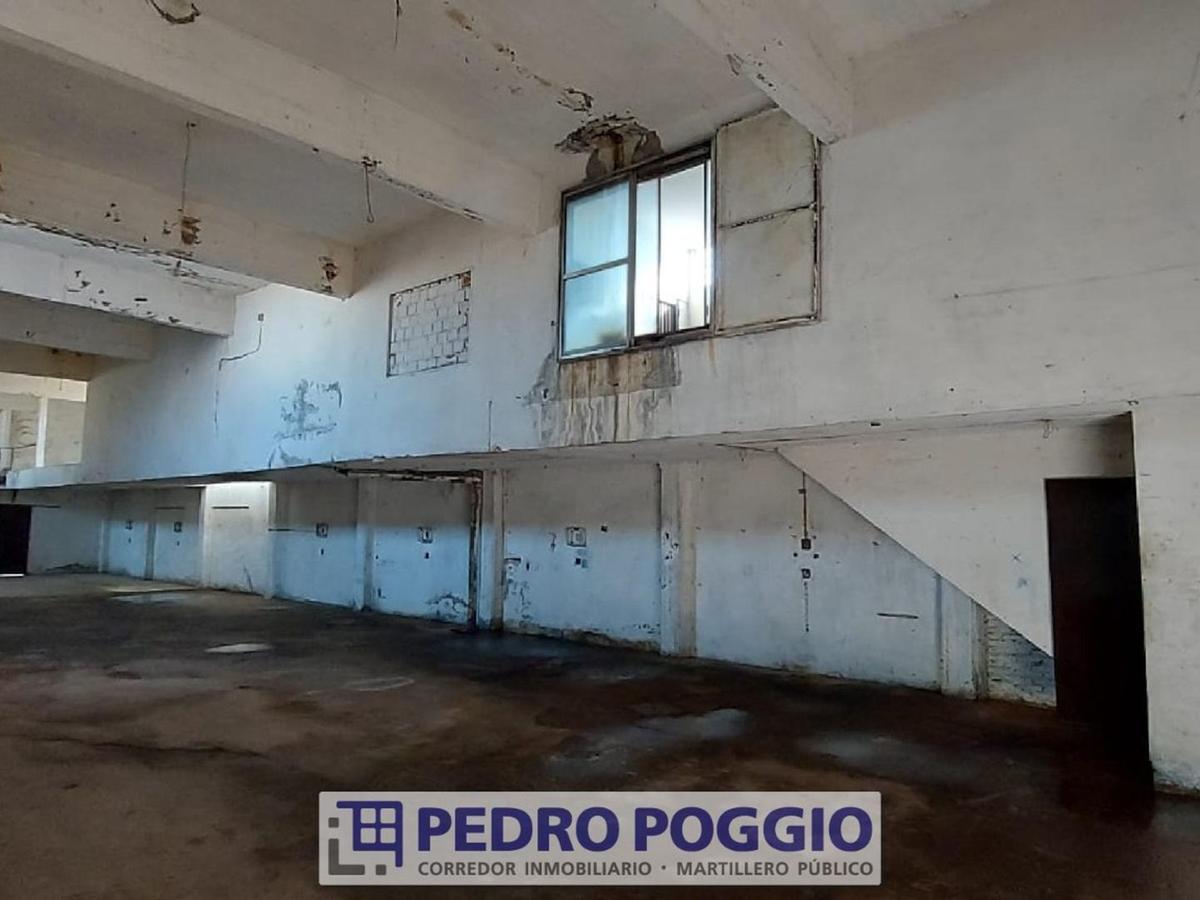 Deposito Galpon con Oficinas 3