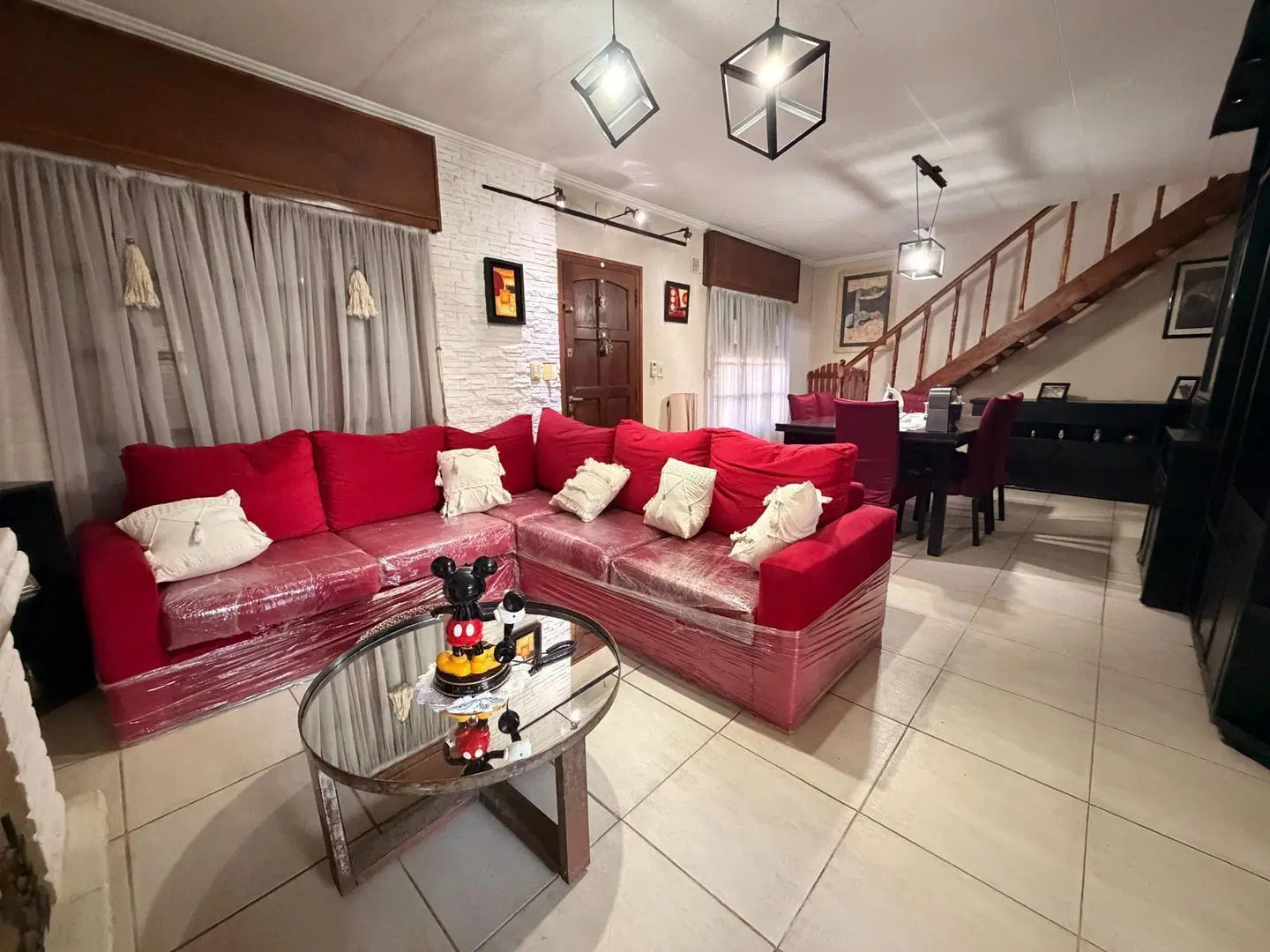CASA 5 DORMITORIOS EN PARQUE FIELD PATIO PILETA COCHERA 3