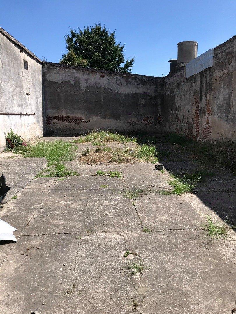Venta de Deposito (Actual Taller) de 311 m² 5