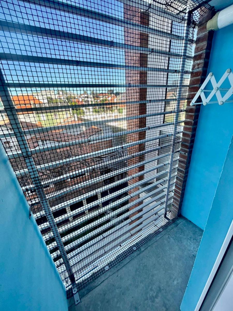 VENTA SEMIPISO 3 AMBIENTES CON COCHERA Y BAULERA FRENTE AL MAR VARESE