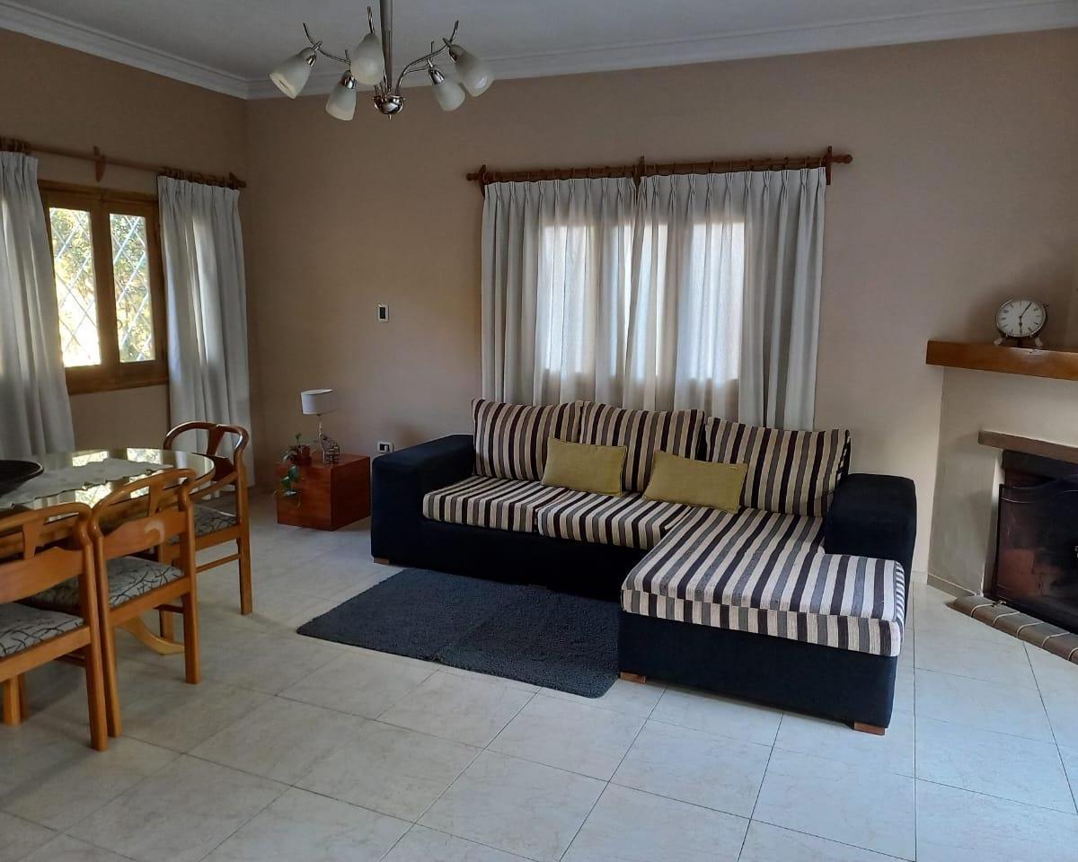 Venta Casa Sobre Lote 1475 m² en San Rafael Excelente Entorno 1