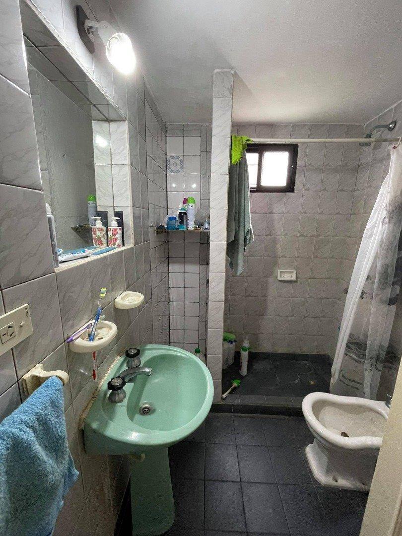 Venta de Casa con Local Sobre Lote de 341 m² en Miramar 5