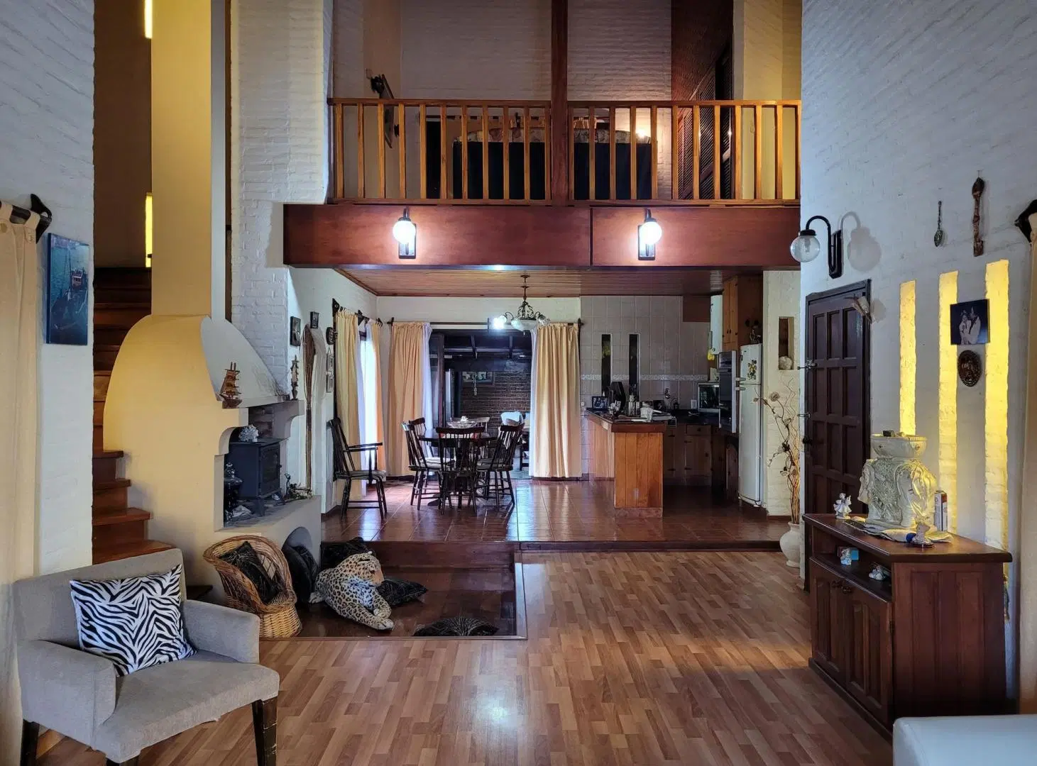 VENTA CHALET SOBRE LOTE 838m2 EN BARRIO COLINAS DE PERALTA RAMOS 5