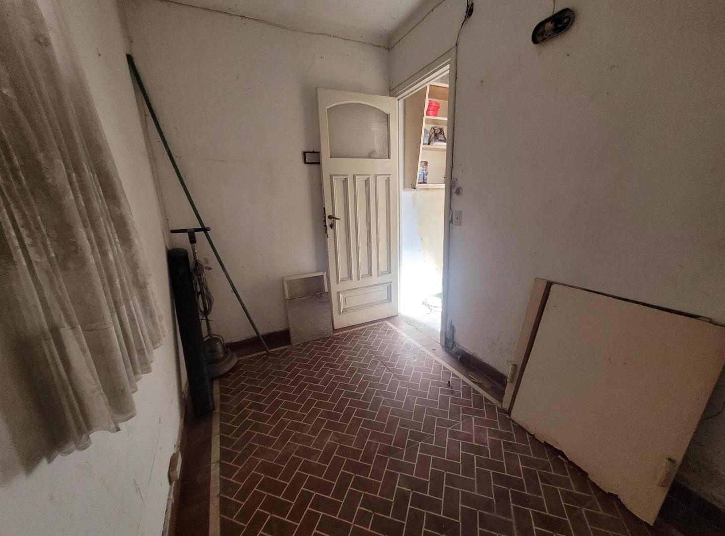 Foto de VENTA CASA 4 AMBIENTES EN ZONA ALDREY, imagen 2