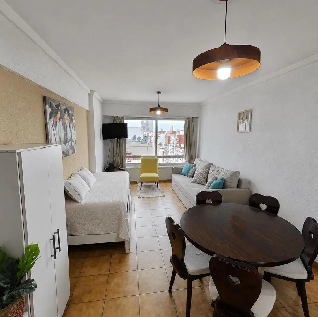 ALQUILER DEPARTAMENTO 2 AMBIENTES ZONA PLAZA COLON 1