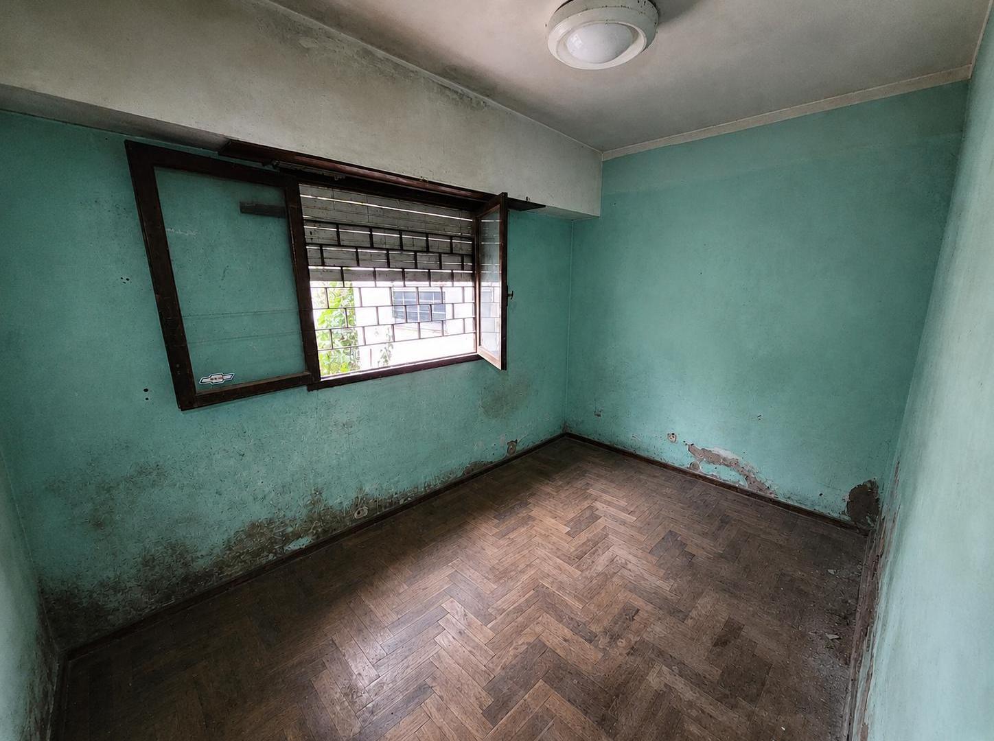 Foto de VENTA DE LOTE EN CAISAMAR DE 458 M2 CON VIVIENDA A RECICLAR O DEMOLER, imagen 3