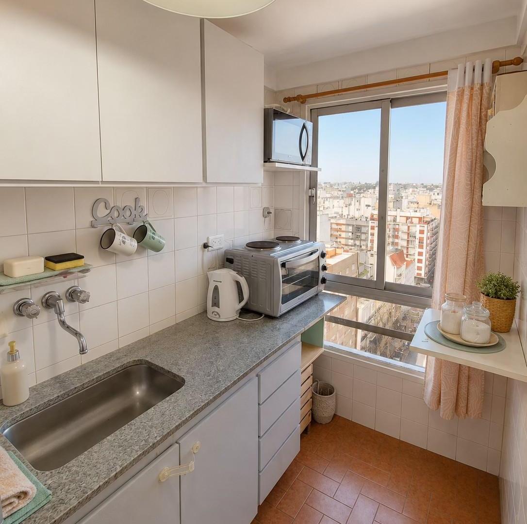 Foto de VENTA DEPARTAMENTO 2 AMBIENTES CON BAULERA ZONA PLAZA COLON, imagen 4