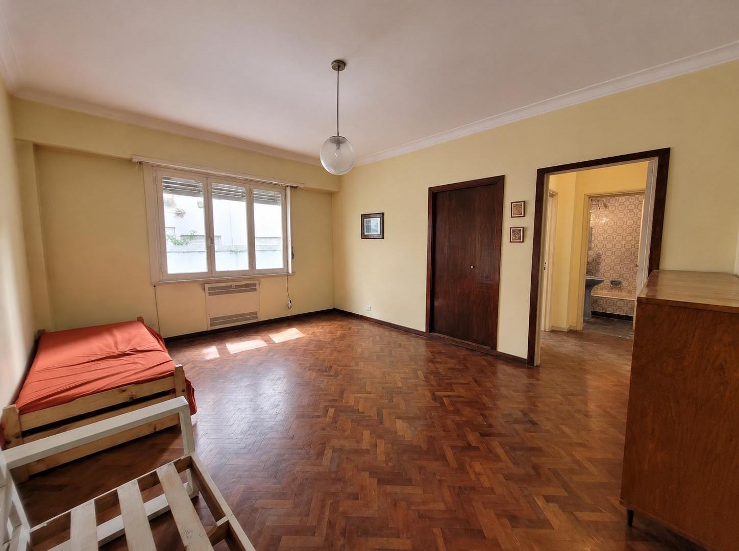 Foto de ALQUILER DEPARTAMENTO 3 AMBIENTES CON DEPENDENCIA – ZONA CENTRO, imagen 2