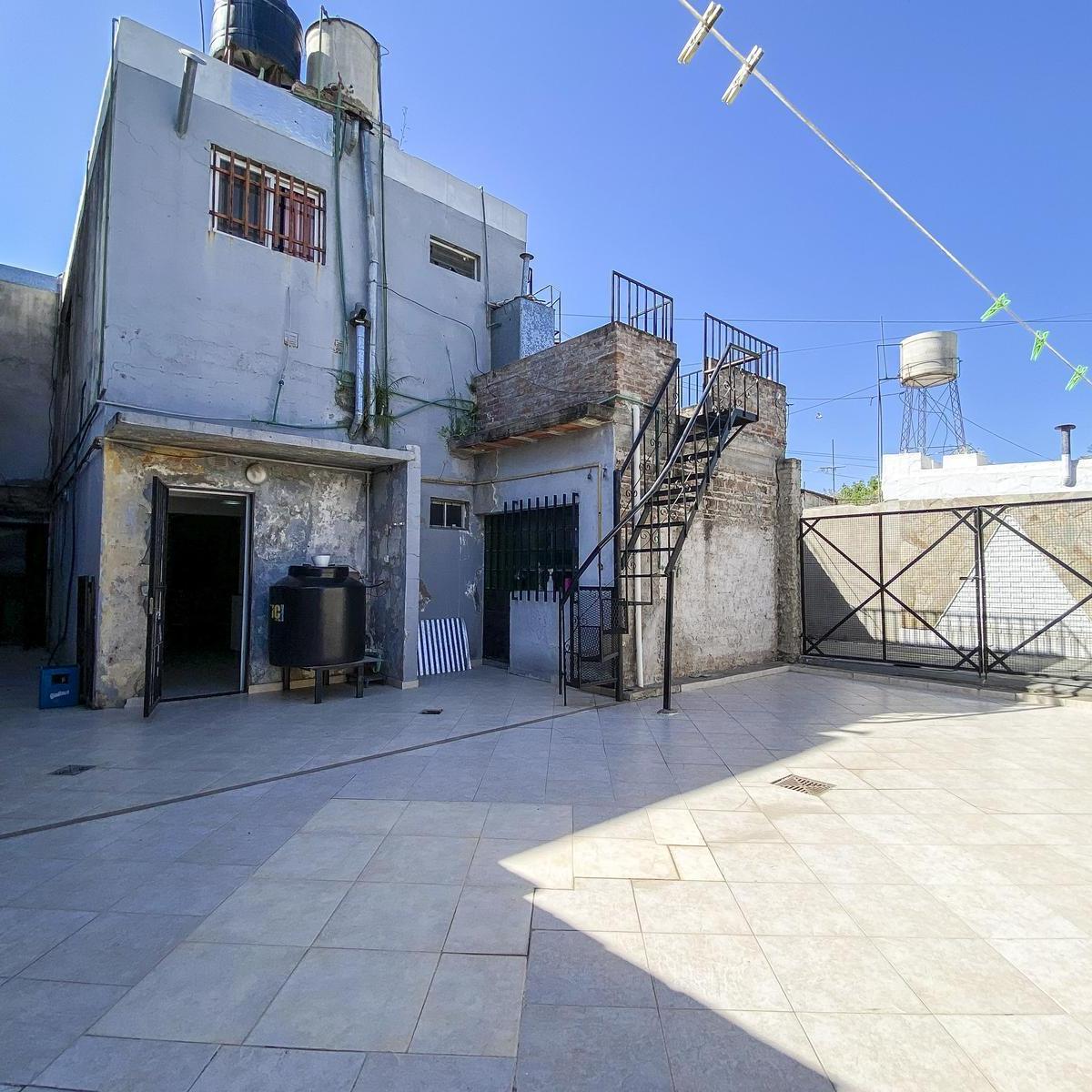 Casa en Venta de 4 Dorm. en Barrio Matheu Balcarce Al 3800 3