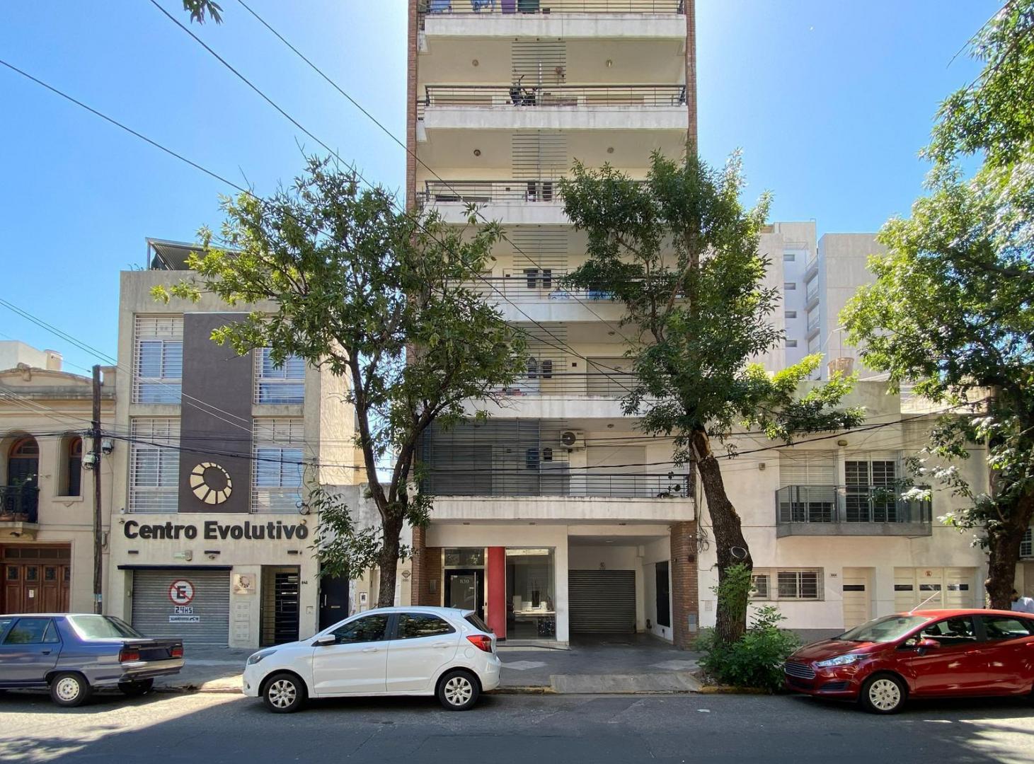 Venta monoambiente con cochera en Nuestra Señora de Lourdes