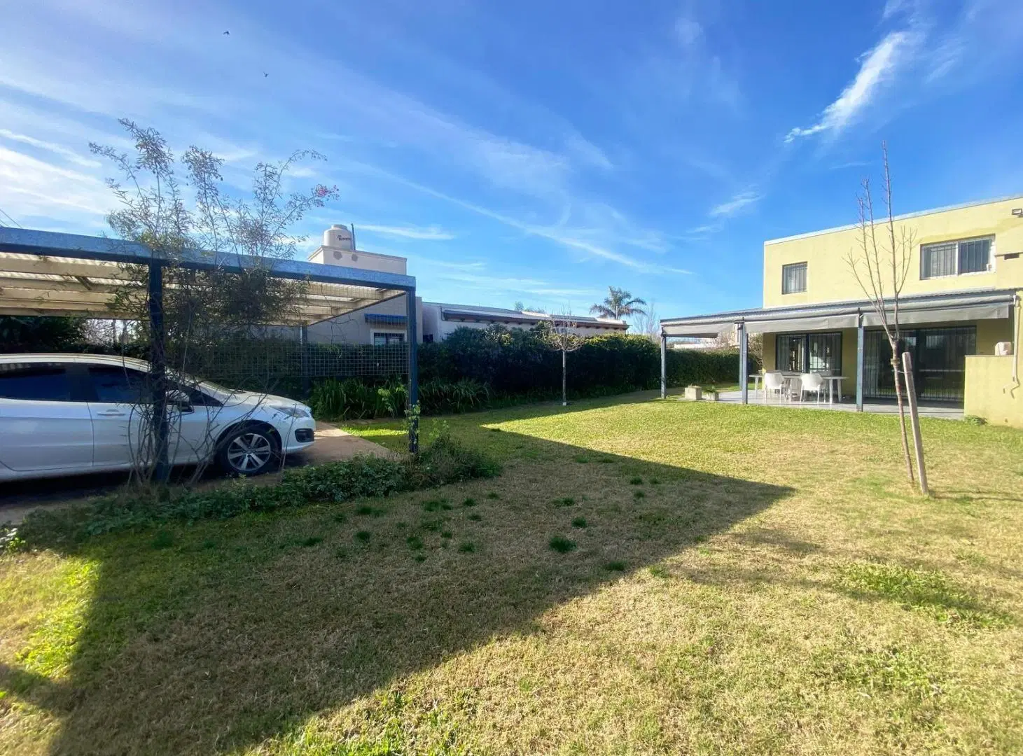 Casa a la venta de 2/3 dormitorios en Punta Chacra - Roldán. Apta crédito. 5