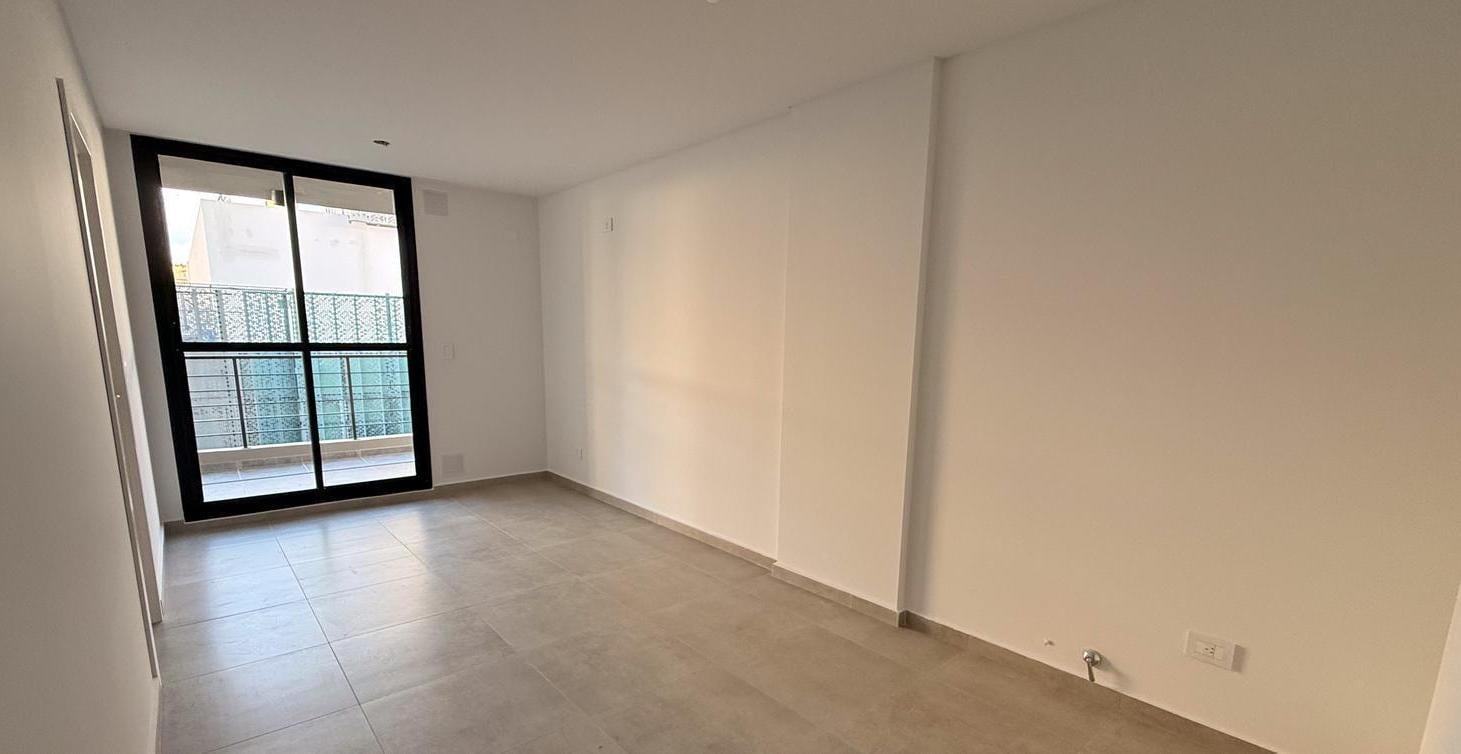 Departamento dos dormitorios en venta en zona Centro