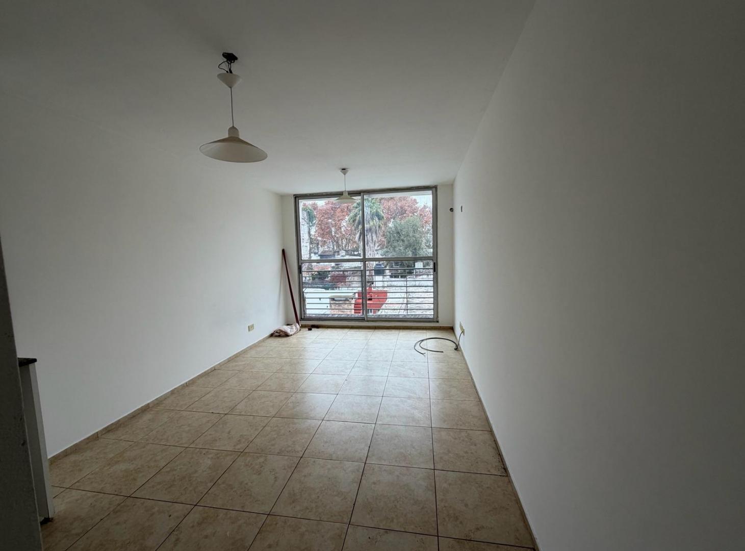 Foto de Venta departamento monoambiente en barrio Lisandro de la Torre, imagen 3