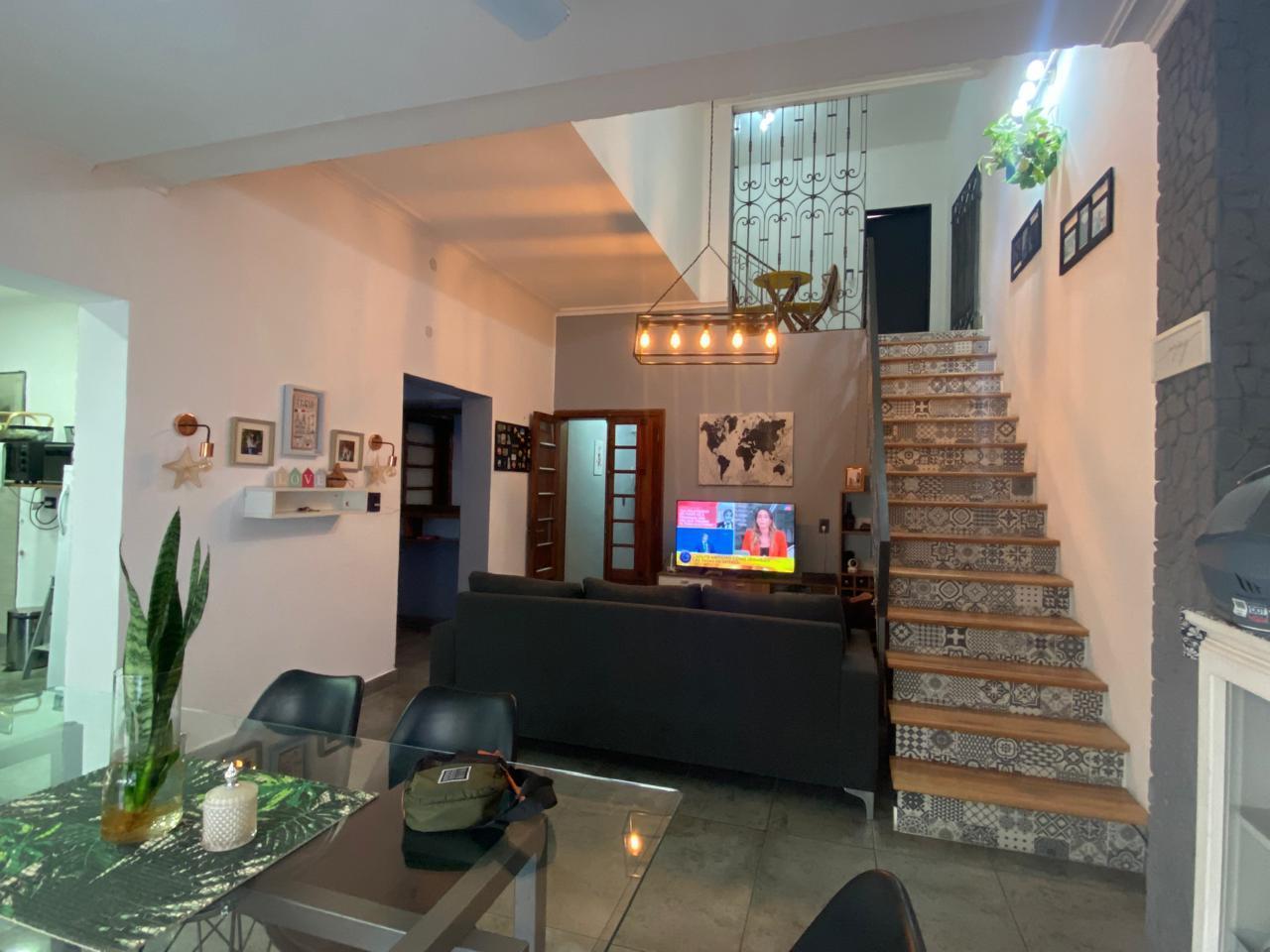 Foto de Venta - Casa de tres dormitorios en Barrio Sarmiento, imagen 3