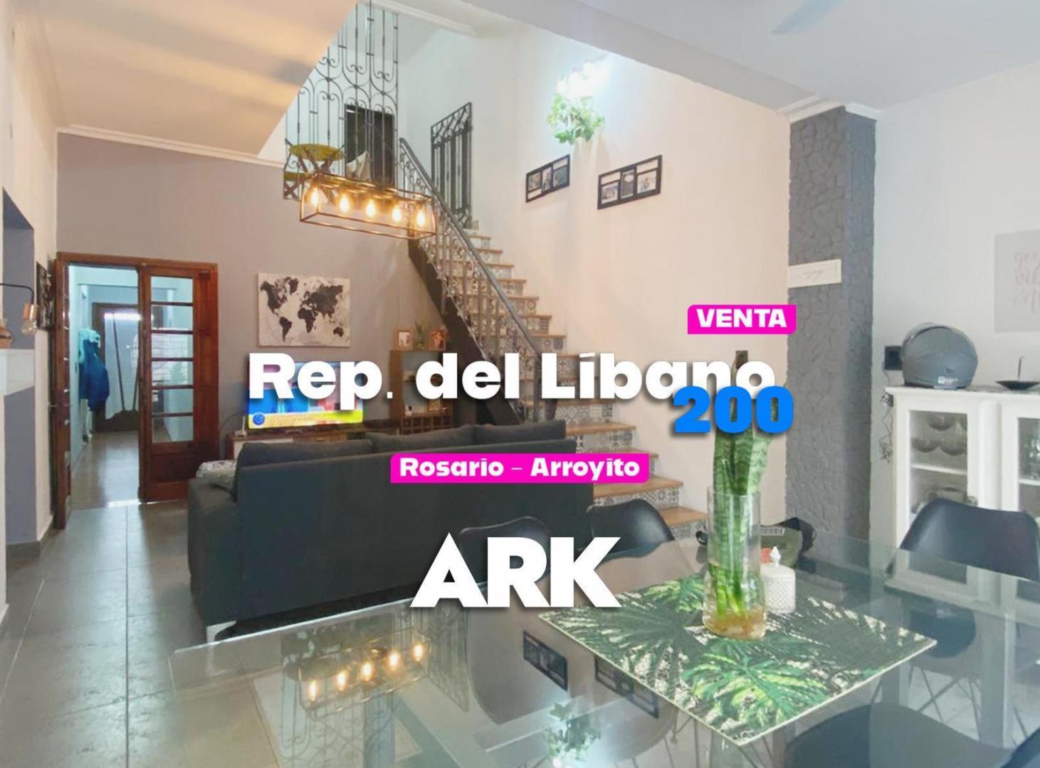 Foto de Venta - Casa de tres dormitorios en Barrio Sarmiento, imagen 1