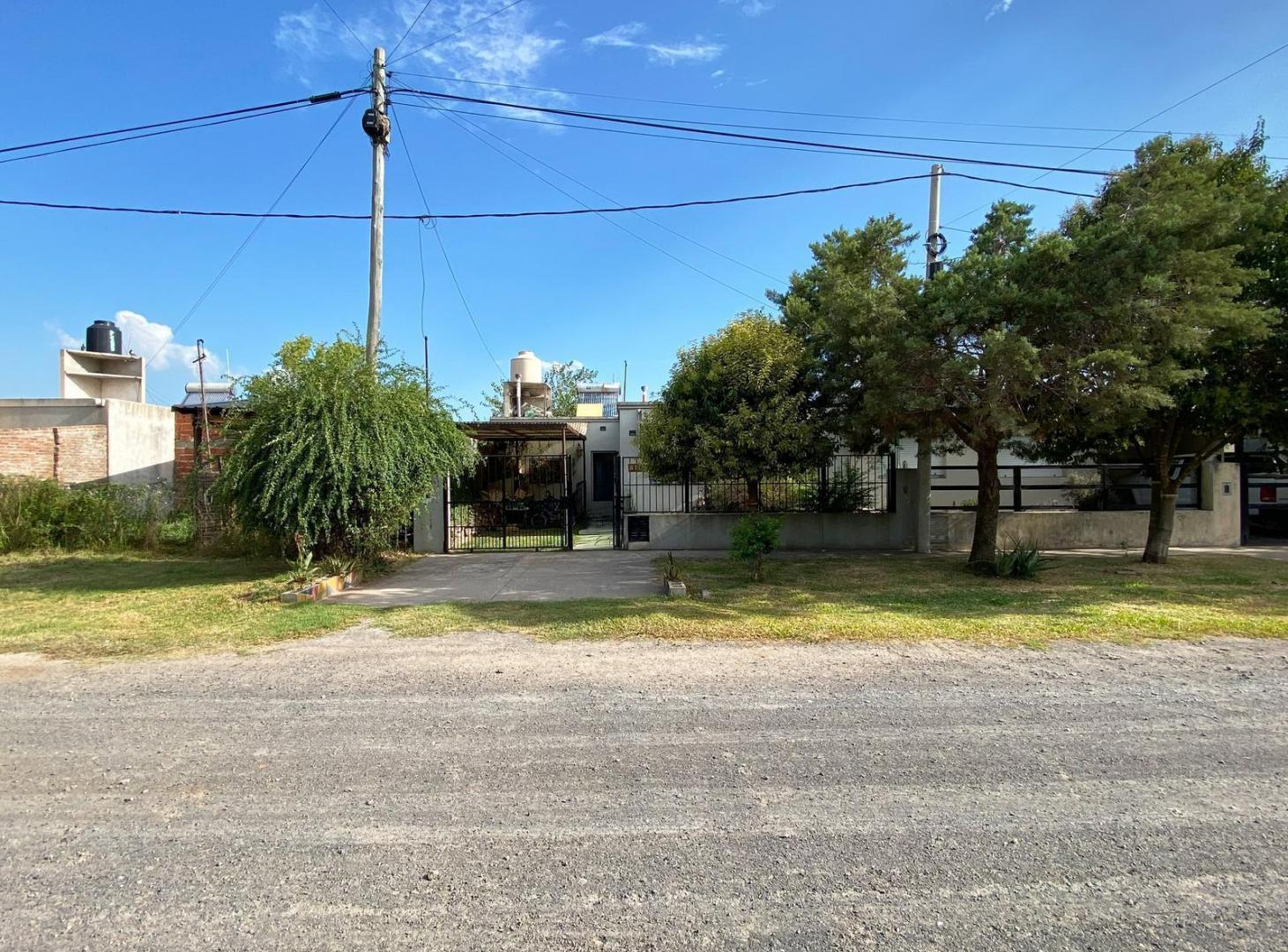 Foto de Casa de 3 dormitorios en Tierra de Sueños Alvear. Apto crédito, imagen 2