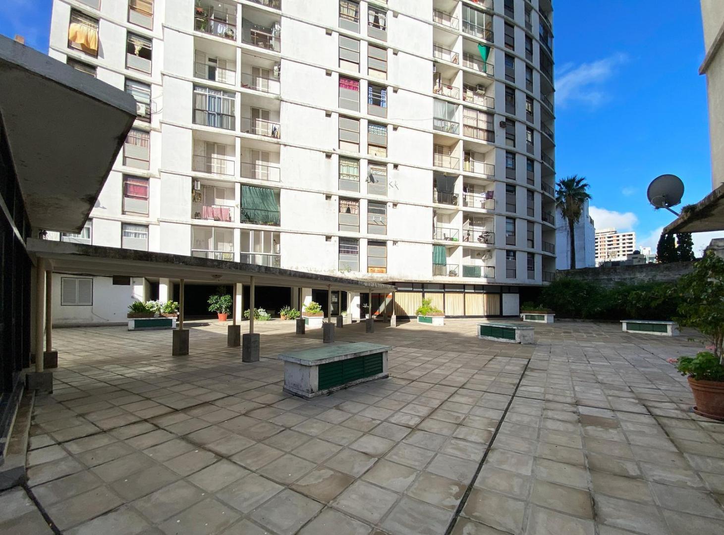 Foto de Departamento en Alquiler en Barrio Martin, imagen 2