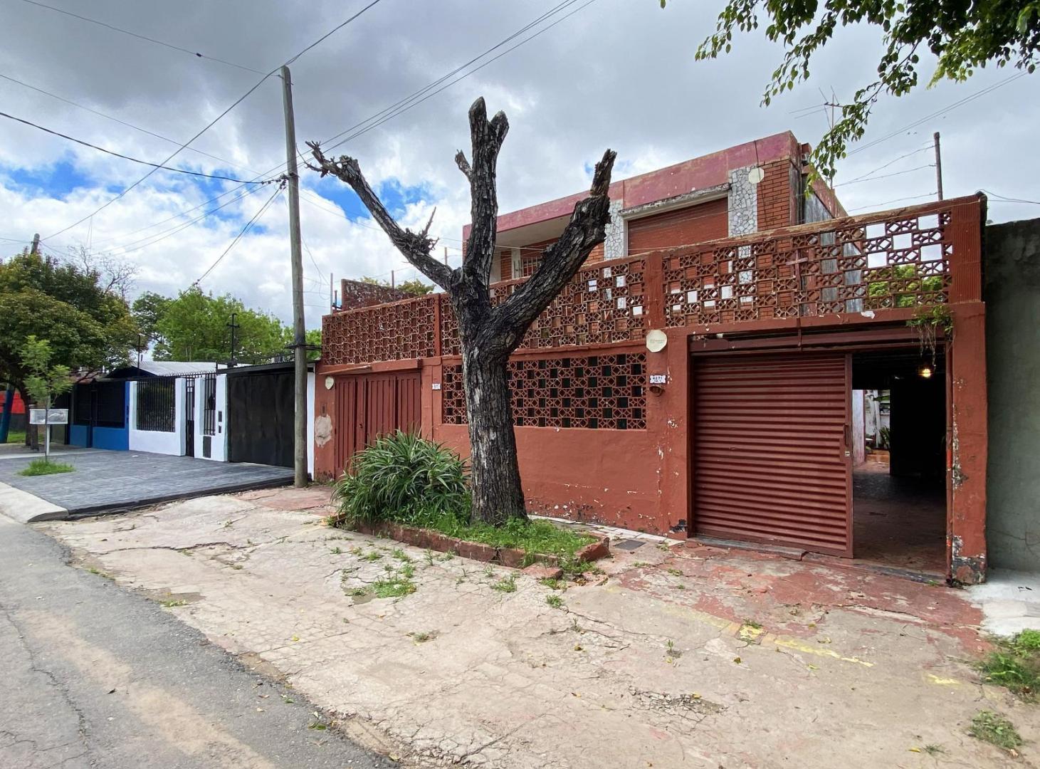 Foto de Venta casa de 5 dormitorios en barrio Alvear, imagen 4