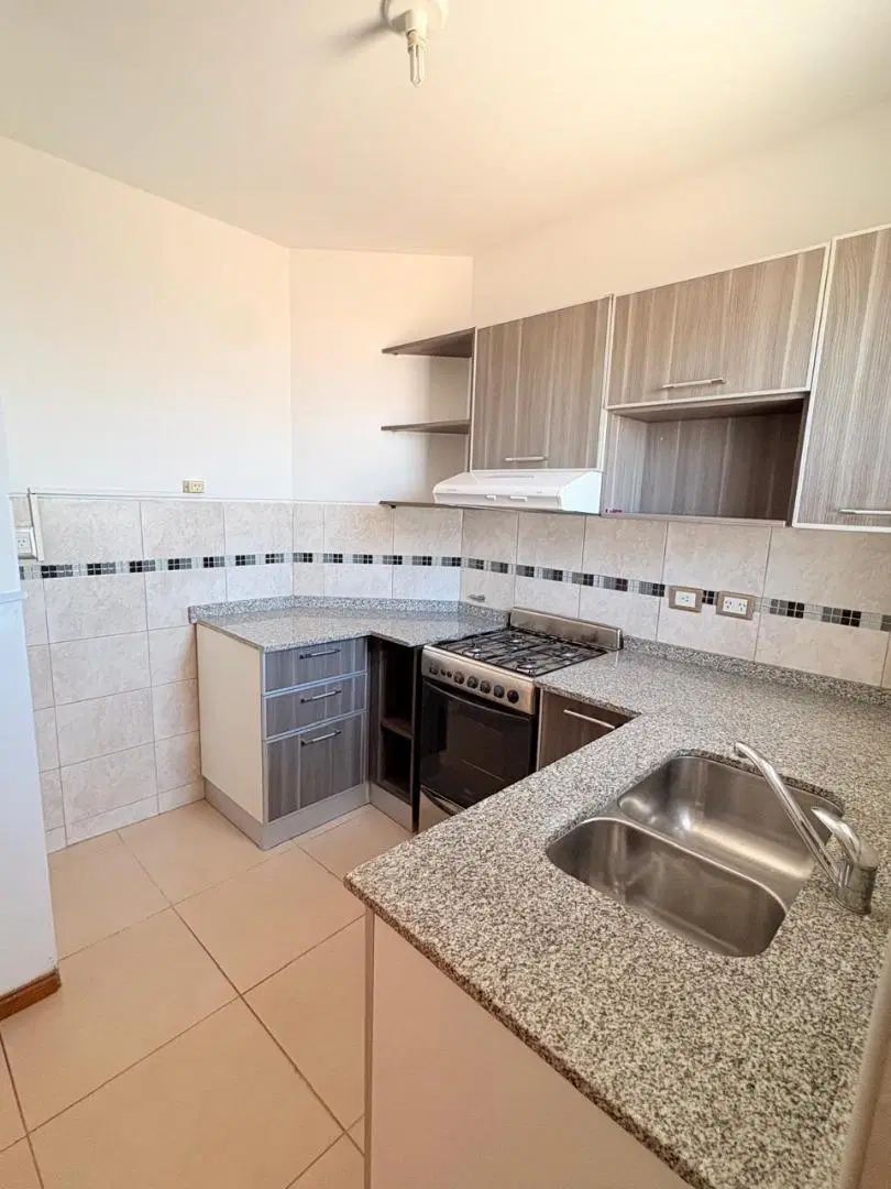 DEPARTAMENTO DOS DORMITORIOS, EXCELENTE OPORTUNIDAD 2