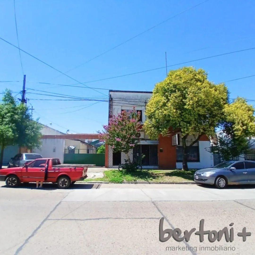 Foto de Galpon + Local + Depto. Nave Comercial. Oportunidad Unica!, imagen 1