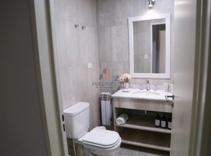 Departamento Amoblado en Dean Funes al 800 5