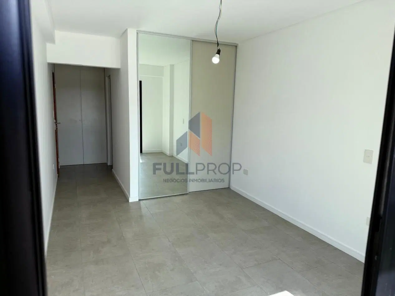 Departamento en venta - Dean Funes al 800, Excelente ubicacion 1
