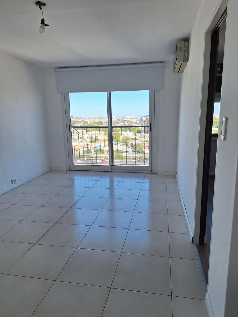 Oportunidad! Retasado. Piso Alto 4 Ambientes 1