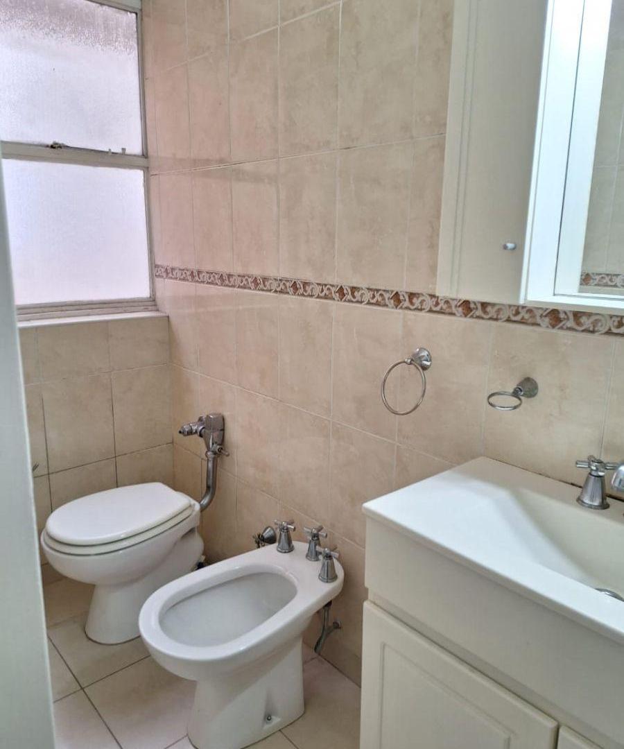 Foto de Excelente 2 ambientes amoblado en Suipacha y Arenales, imagen 4
