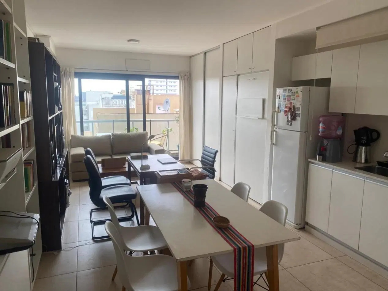 Exclusivo Monoambiente en Torre Devoto | Piso Alto, Vista Panoramica y Full Luz 1