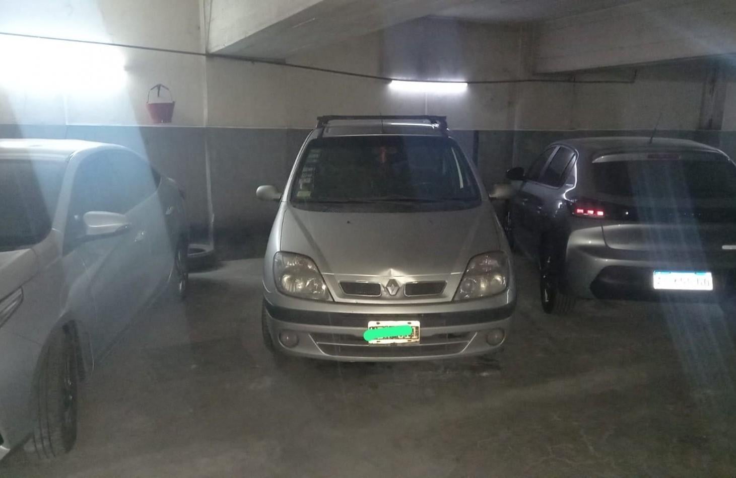 Cochera Fija en Venta en Barrio Norte | Planta Baja y Excelente Ubicacion