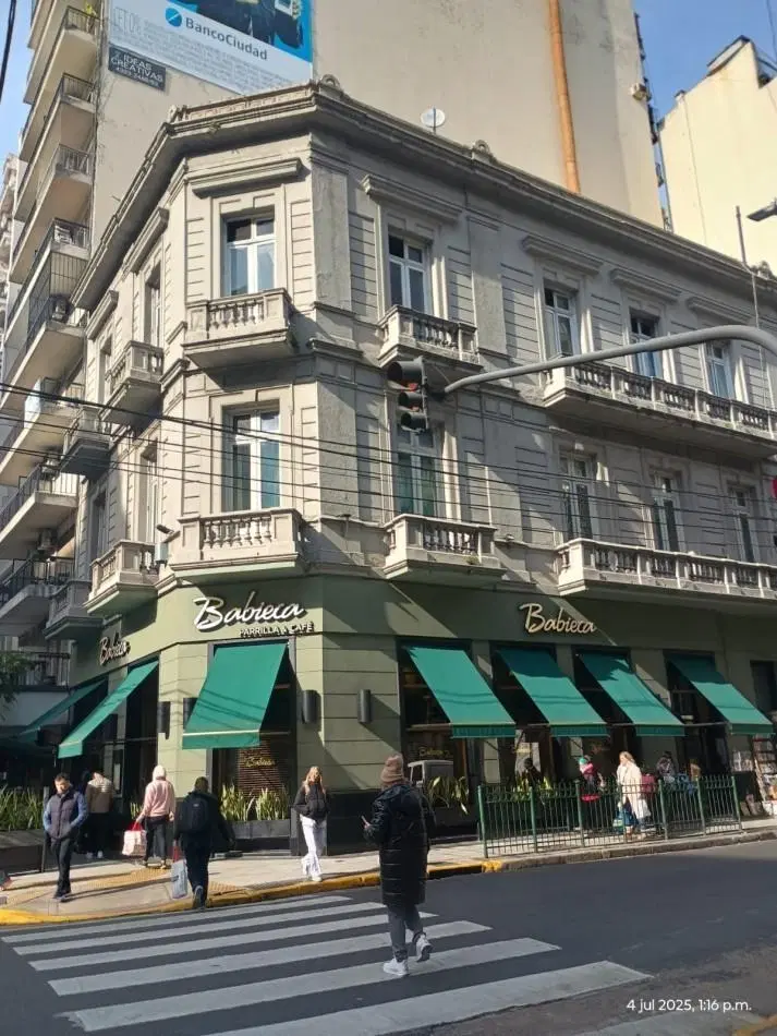 Recoleta | 2 amb. amoblado | Balcon | Seguridad 24 hs | Pulmon de manzana 2