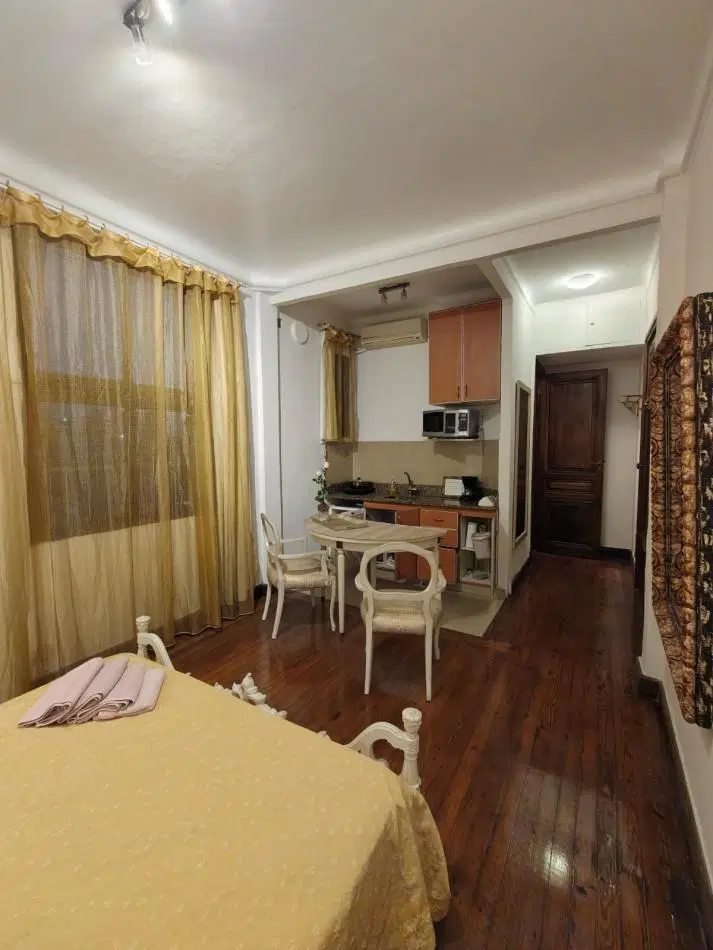 Monoambiente en Piso Alto | Muy Luminoso | Excelente Ubicacion en Retiro | Vista Abierta 5