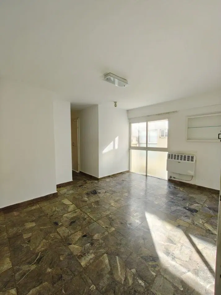 RECOLETA | VENTA 2 AMBIENTES AL FRENTE CON BALCON | 47 m² | MUY LUMINOSO 2