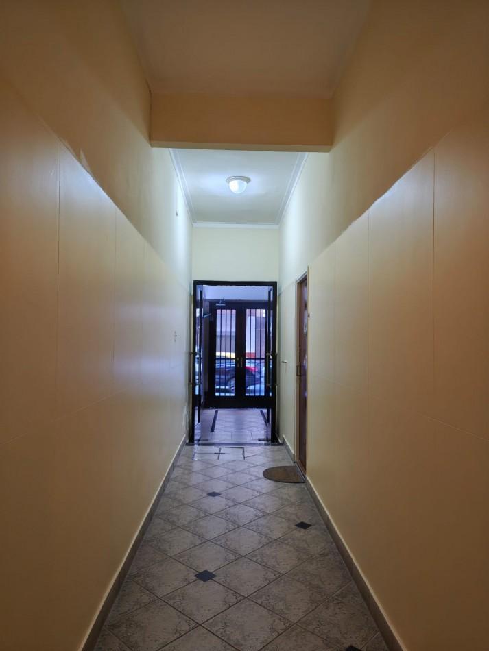 Foto de Alquiler Departamento 2 Ambientes en Recoleta Amoblado con patio, imagen 2