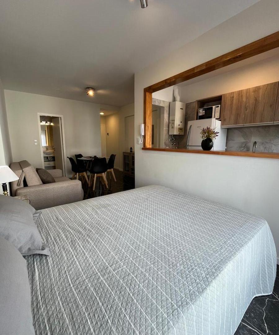 Foto de Departamento en VENTA, 1 Ambiente a la calle, zona Aldrey, imagen 3