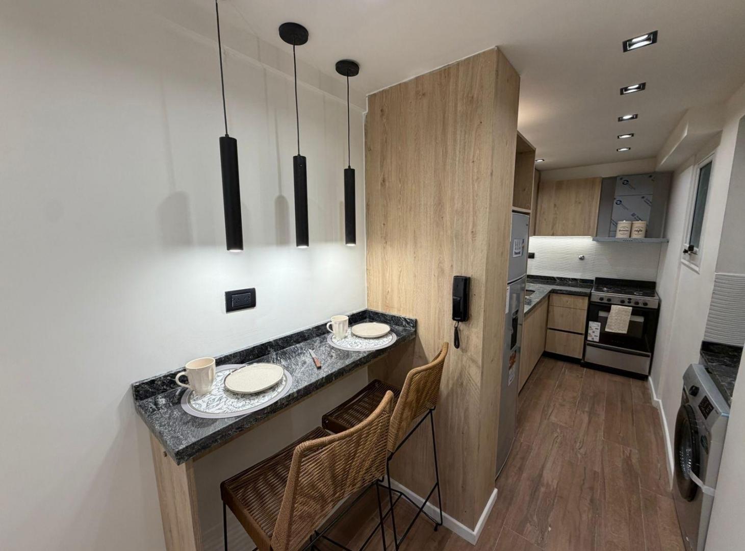 Foto de VENTA Departamento 3 Ambientes Reciclado sobre Av. Colon, en Mar Del, imagen 4