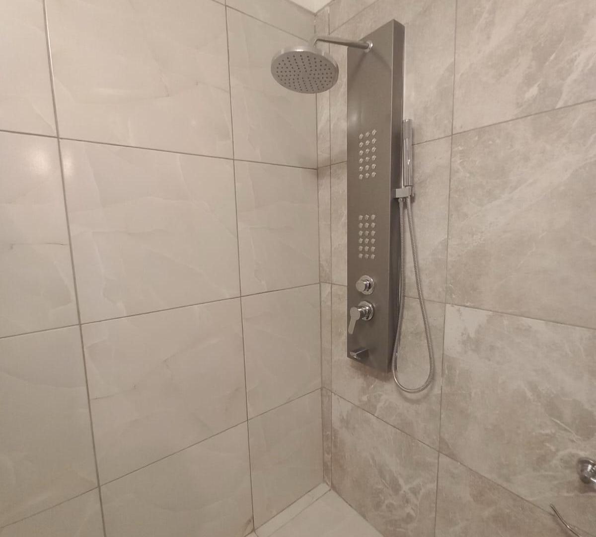 Foto de VENTA Departamento 3 Ambientes con balcon en Plaza Mitre, Mar Del Plata., imagen 3