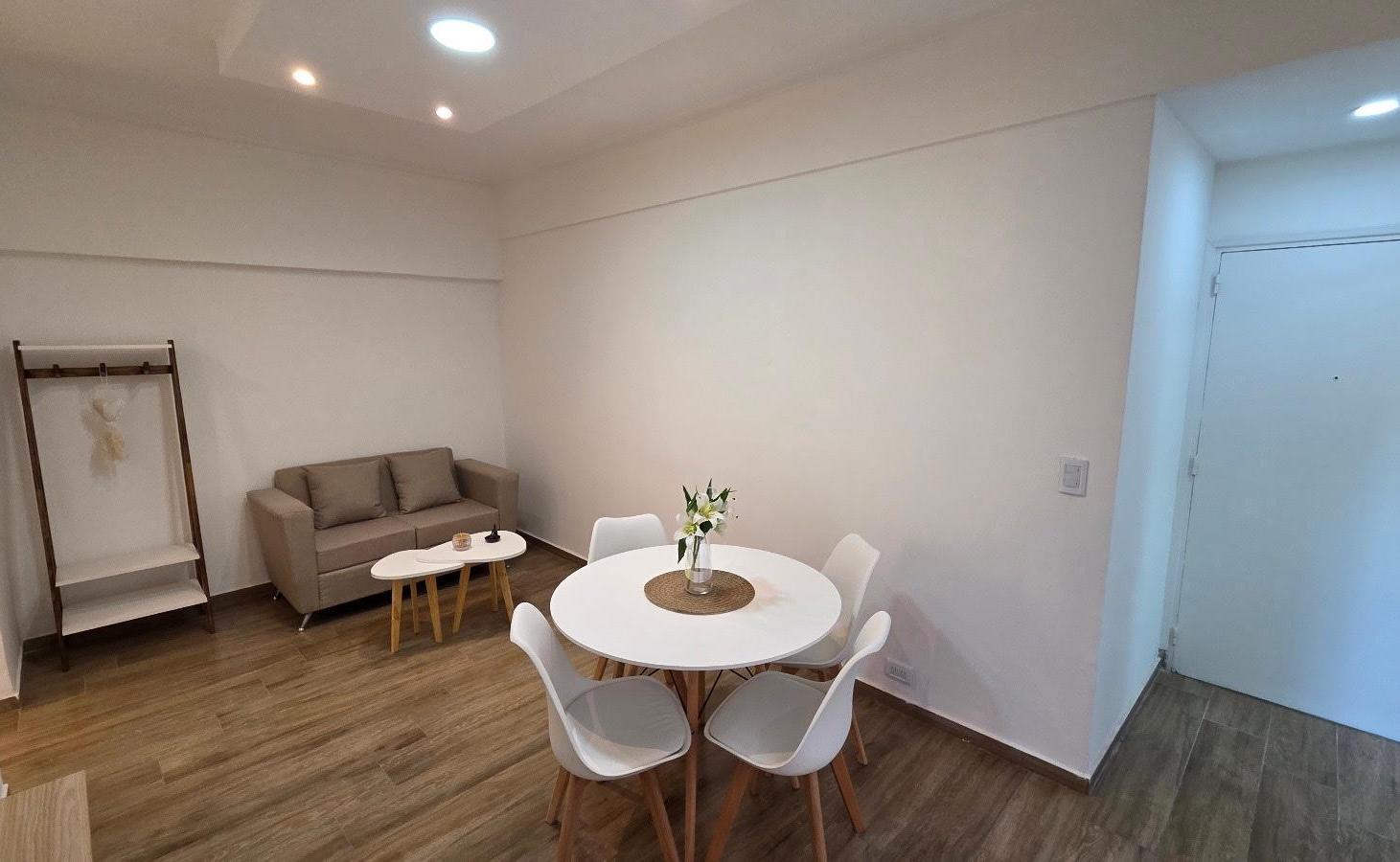 Foto de VENTA Departamento 2 Ambientes Muy Luminoso en Mar Del Plata., imagen 4