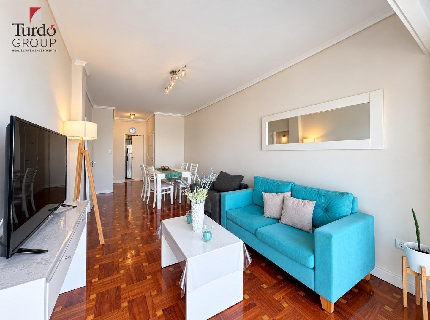 Foto de VENTA Departamento 3 Ambientes con balcón saliente | Zona Plaza Colón, imagen 1