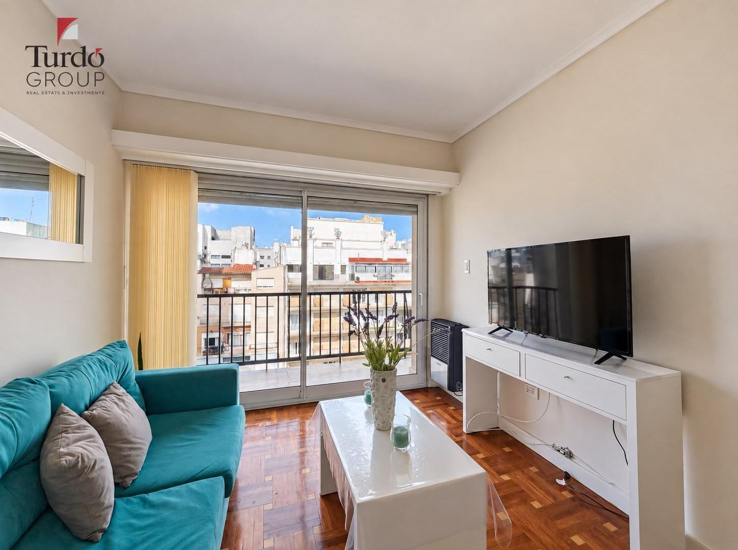 Foto de VENTA Departamento 3 Ambientes con balcón saliente | Zona Plaza Colón, imagen 2