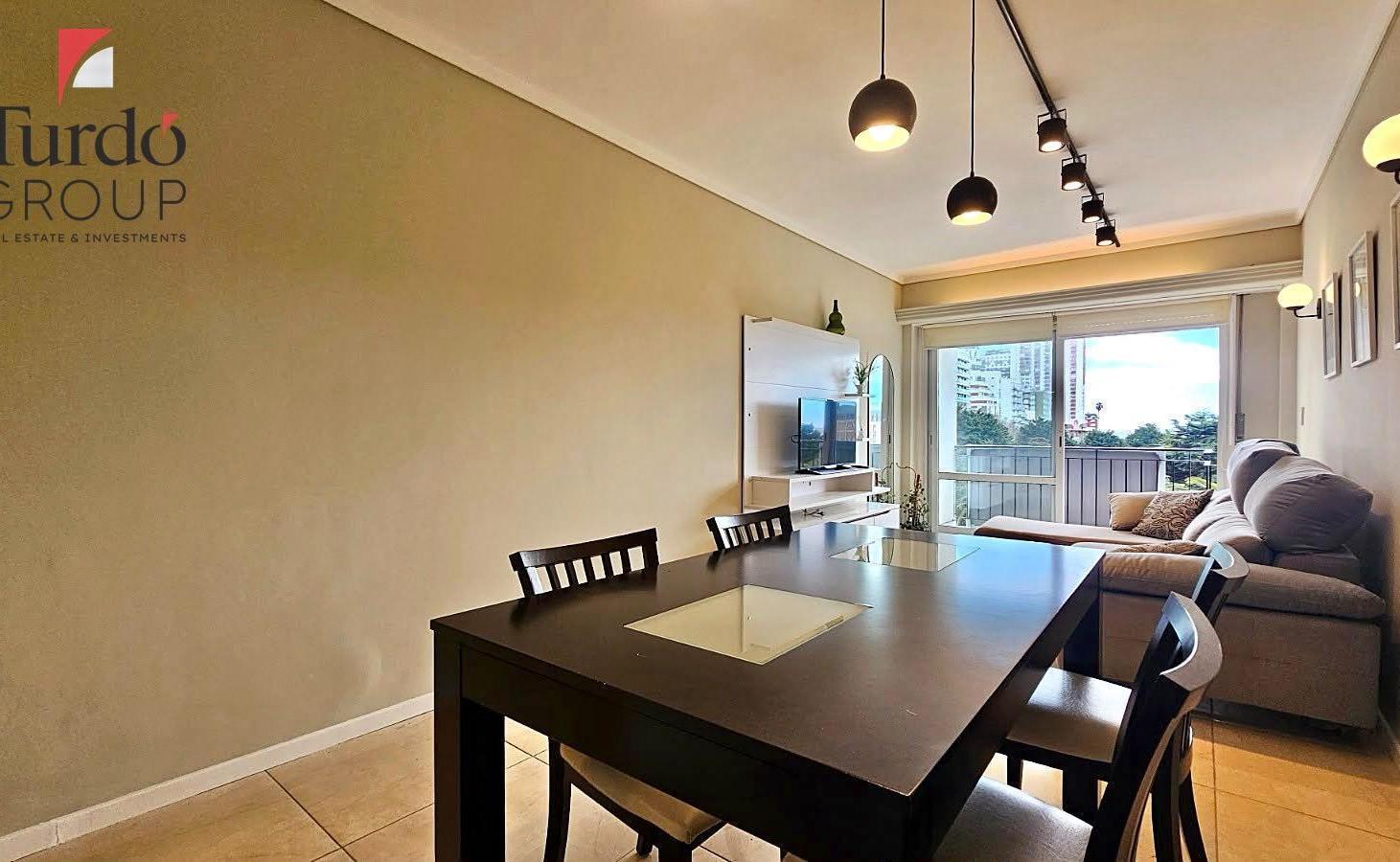 Foto de VENTA Departamento 2 Ambientes con Balcón Frente a Plaza Colón | Mar, imagen 3